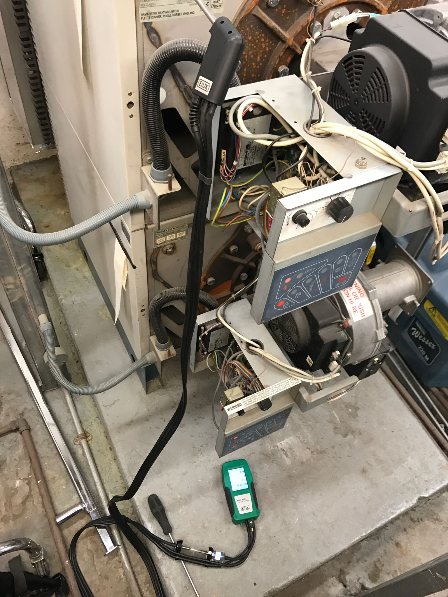 gas safe registered engineer near me Worcester Park, KT4